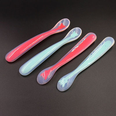 BPA Free Silicone Rubber Supplies Łyżka do karmienia miękka dla noworodka